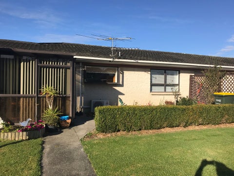 2/108 Edinburgh Street, Pukekohe, Pukekohe