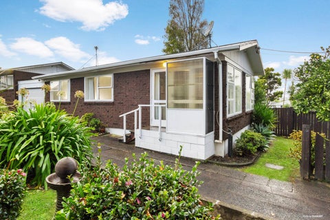 1/10 Rickards Place, New Lynn, Auckland