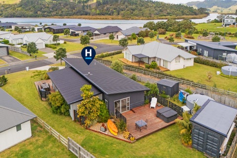 41 Longreach Drive, Cooks Beach, Whitianga