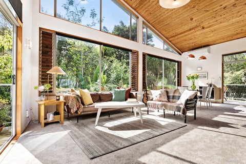 6 Poturi Streams Avenue, Titirangi, Auckland