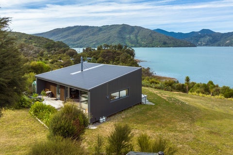 15 Tai Close, Kaiuma Bay