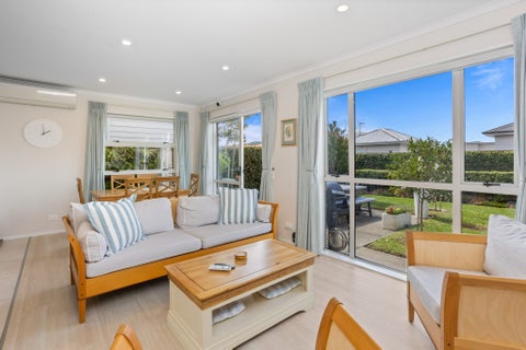 9 Forbes McCammon Drive, Swanson, Auckland
