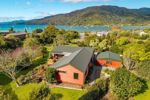 12 Tirimoana Terrace, Anakiwa, Picton