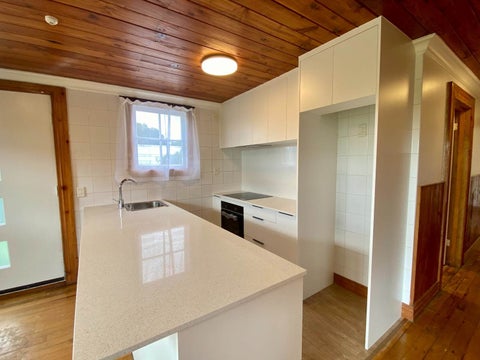 5 East Coast Road, Milford, Auckland
