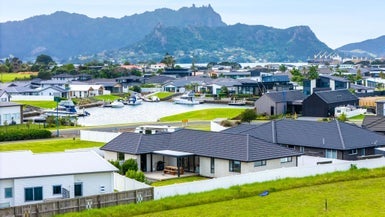8 Matariki Drive, One Tree Point, One Tree Point