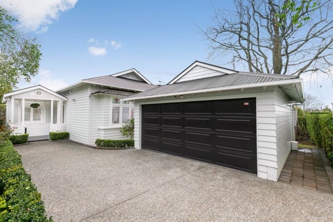 13 Momona Road, Greenlane, Auckland