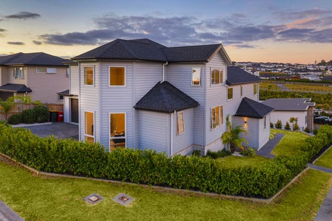6 Colonial Drive, Silverdale, Silverdale