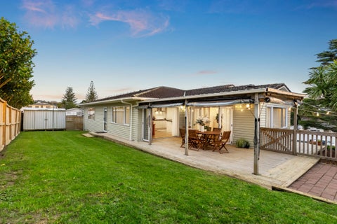 6 Hellyers Street, Birkdale, Auckland