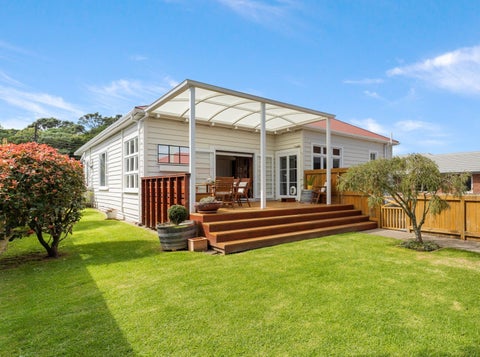 76 Smart Road, Glen Avon, New Plymouth