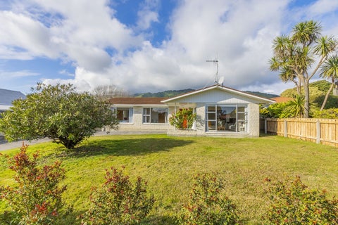 11 Matai Street, Waikanae
