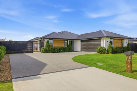 9 Merino Crescent, Amberley, Amberley