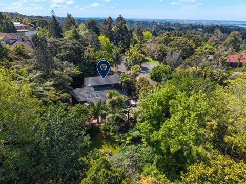 19 Atarua Gardens, Waiatarua, Auckland