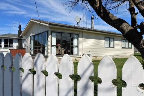 37 Costley Street, Carterton