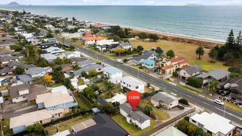 1188 Papamoa Beach Road, Papamoa Beach, Papamoa