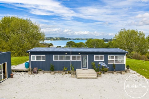 275 Metcalfe Road, Matakohe