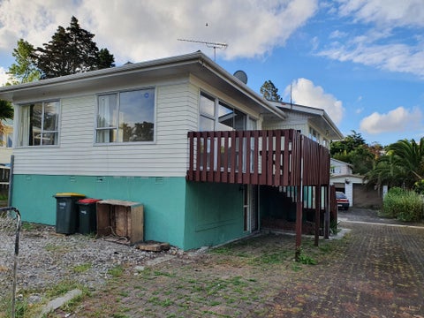59 Zita Maria Drive, Massey, Auckland