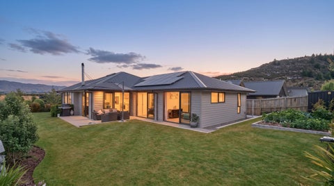 11 Tahi ST, Albert town, Wanaka