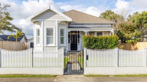 17 Perrin Place, Kelvin Grove, Palmerston North