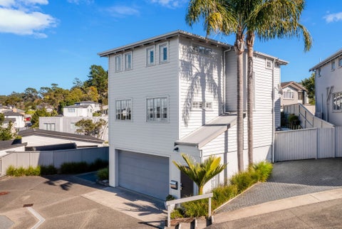 8/9 Georgia Terrace, Albany, Auckland