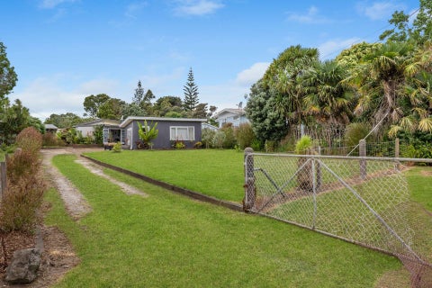 43 James Mcleod Road, Helensville