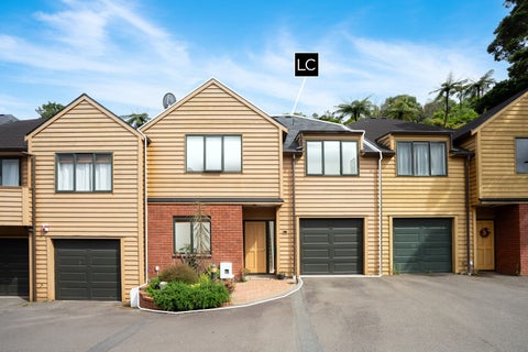 29 Futuna Close, Karori, Wellington