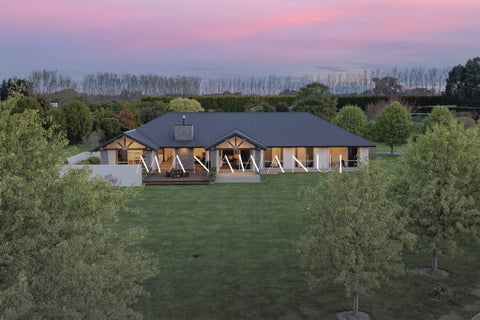 58 Leavington Close, Christchurch