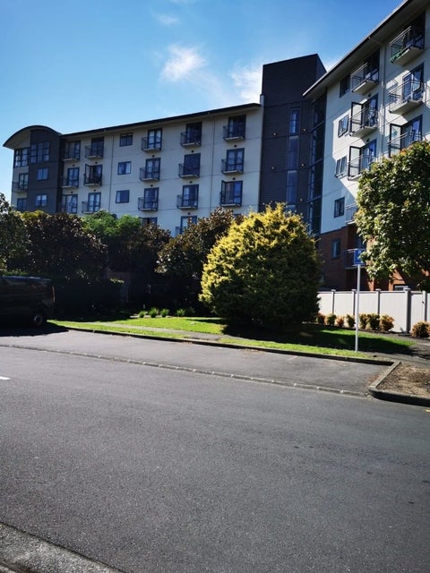 2C/10 Crown Lynn Place, New Lynn, Auckland