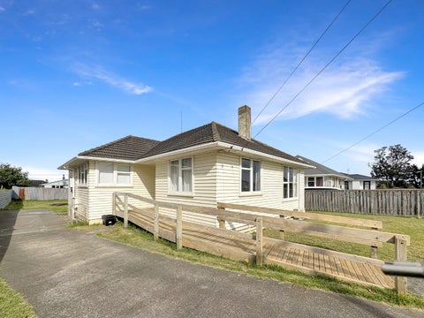 163 Puriri Street, Castlecliff, Whanganui