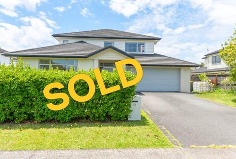 28 Lake Drive, Karaka, Papakura