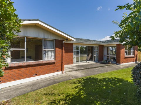 14 Queen Street, Milton