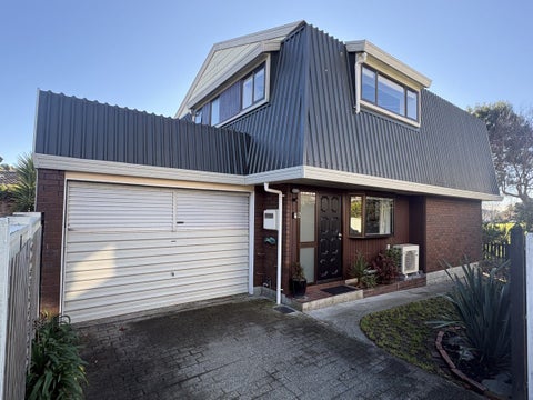 2/62A TIPAHI ST, Nelson South, NELSON