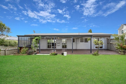 44 Bond Crescent, Forrest Hill, Auckland