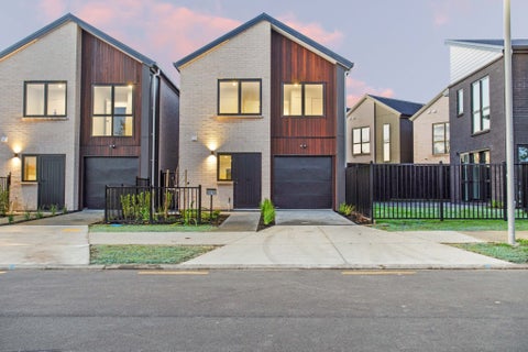 13 Paretaiuru Crescent, Papakura, Papakura