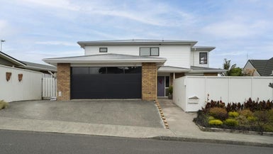 14 Ronald Woolf Place, Churton Park, Wellington