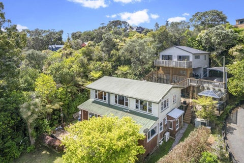 39 Arapito Road, Titirangi, Auckland