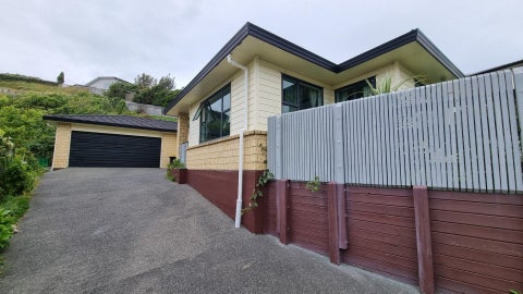 19 Winsley Terrace, Churton Park, Wellington