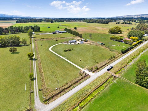 108 Phillips Line, TAUWHARENIKAU, TAUHERENIKAU