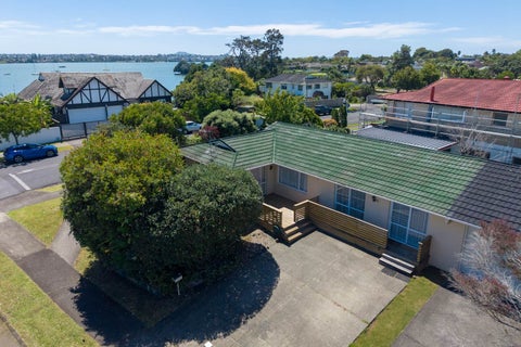 1/63 The Boulevard, Sunnyhills, Auckland