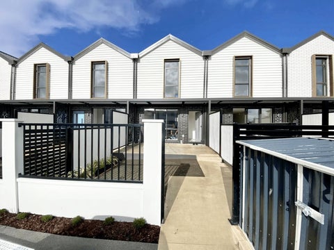 10 Cessna Crescent, Mangere, Auckland
