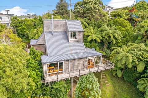 22 Maungaraki Road, Korokoro, Lower Hutt