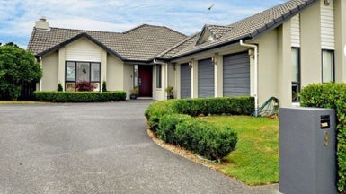 9 Buncrana Place, Rosehill, Papakura