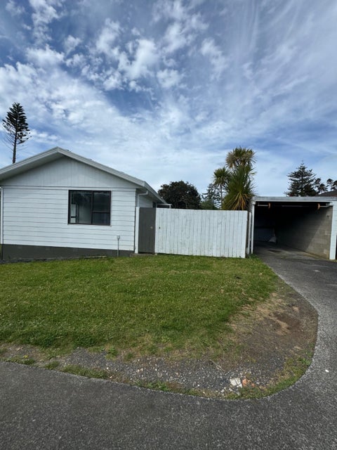 1/83 Luanda Drive, Ranui, Auckland