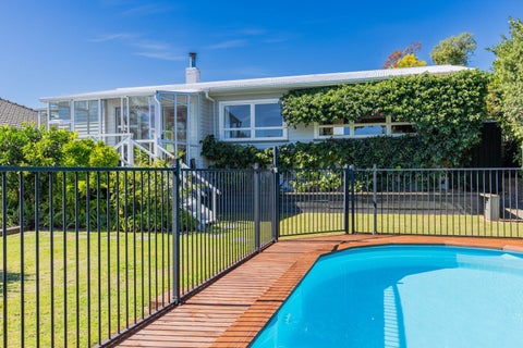 8 Towai Street, Stoke, Nelson