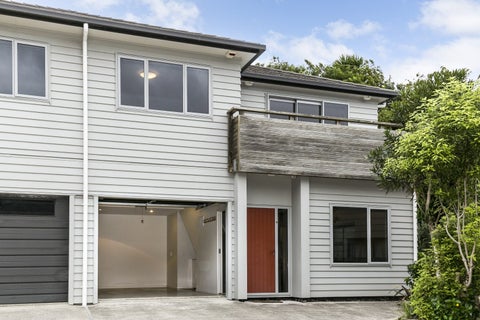 12 Ted Gilberd Place, Newlands, Wellington