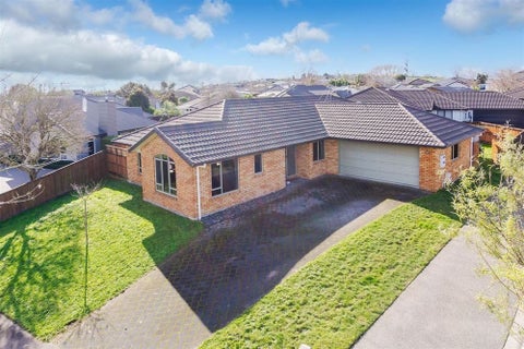 5 Ravenscourt Place, Huntington, Hamilton