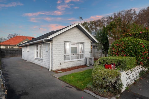 1/170 Waimairi Road, Ilam, Christchurch