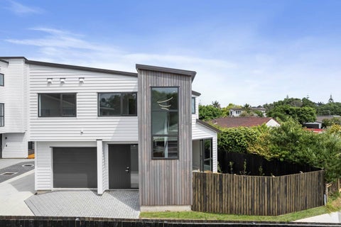 7D Edgewater Grove, Orewa, Orewa