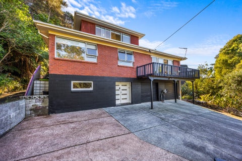 34 Rauhuia Crescent, Parau, Auckland