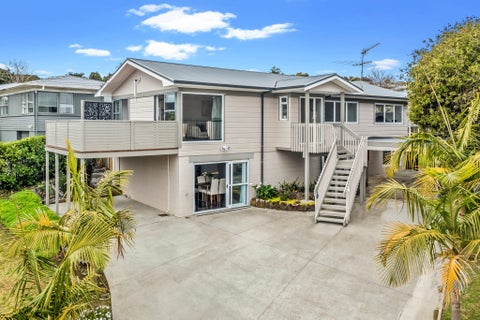 23 Angelo Avenue, Howick, Auckland