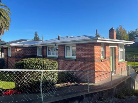 17 Clifton Terrace, West End, Timaru